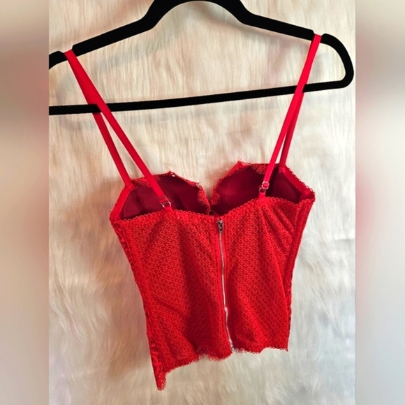 Victoria's Secret Hot Pink Lace Camisole Top (NWOT) - Picture 4 of 6